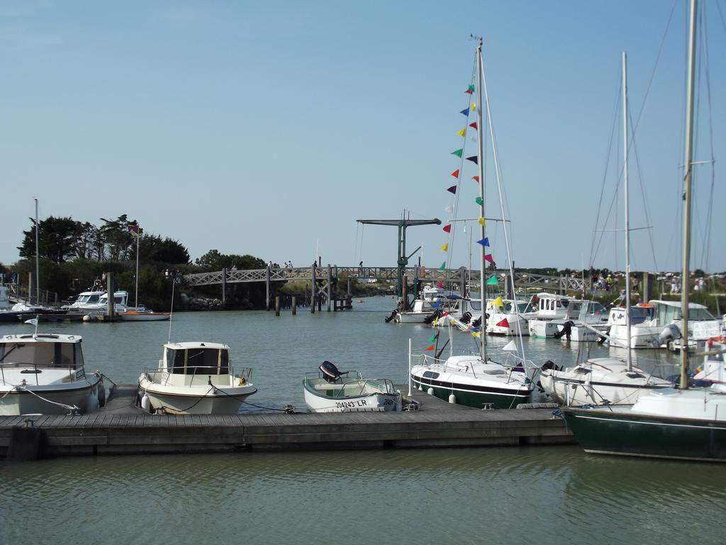 Camping Paradis 4 Etoiles Au Port De L'Houmeau - La Rochelle Экстерьер фото